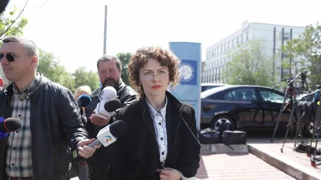 Ancuta Popoviciu, judecatoarea din procesul lui Vlad Pascu, a intrebat-o pe mama Robertei daca a fost la inmormantarea fiicei