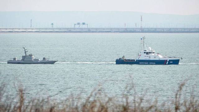 Rusia va întoarce Ucrainei navele sechestrate anul trecut