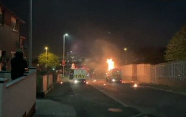 Femeie ucisă într-un schimb de focuri în Irlanda de Nord. Poliția suspectează un incident terorist