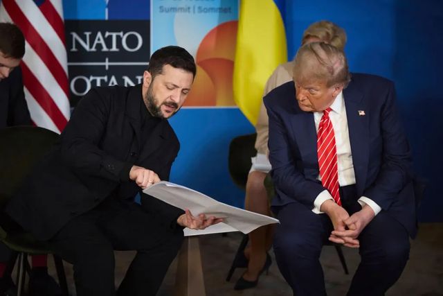 Trump îi cere lui Zelenski să nu atace Moscova cu armele americane