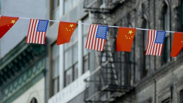 Washington titokban kiutasított két kínai diplomatát