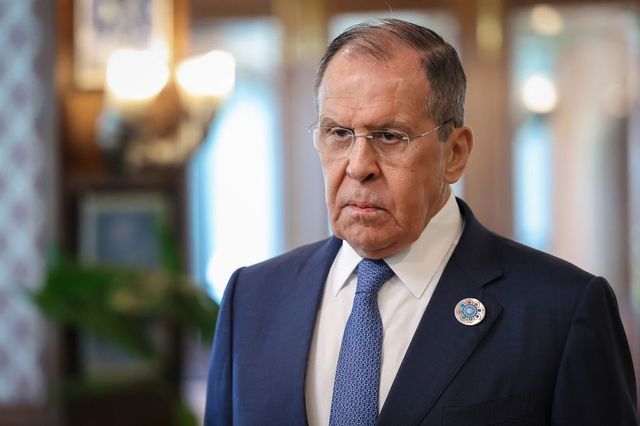 Lavrov spune că deținerea de arme nucleare „este singurul răspuns posibil” la unele dintre amenințările la adresa securității Rusiei