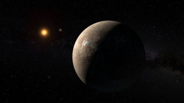 Apă și atmosferă pe o planetă îndepărtată, care ar putea susține viața