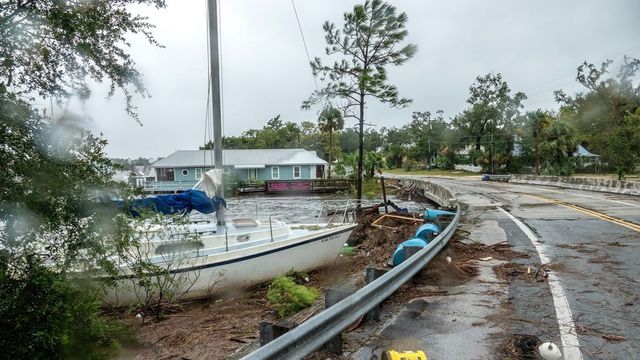 Végigverte az Idalia hurrikán Floridát, összeomlott a légiközlekedés