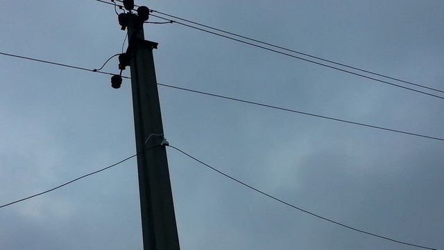 Un bărbat din Orhei a fost electrocutat mortal în timpul unei intervenții neautorizate la pilonii de electricitate