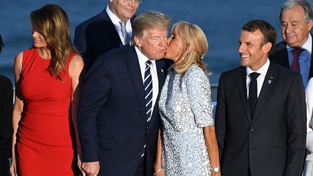 Меланья Трамп поцеловалась с премьером Канады на глазах мужа