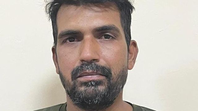 BSF jawan returns to India after being detained by Pakistan Rangers