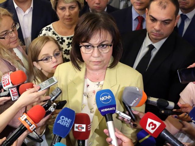 Нинова иска разговор на национално ниво за местната политика