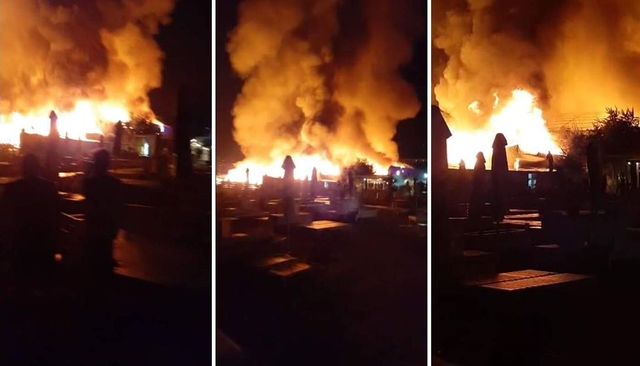 Incendiu puternic la clubul Silence din Mamaia, localul arde cu flăcări uriașe