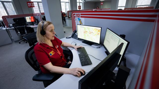 Serviciul 112 urmează să fie alertat automat prin implementarea noului sistem eCall