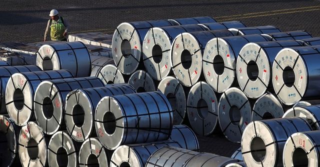 Confindustria, -0,8% l’impatto sul Pil 2027 con dazi a quota 30%