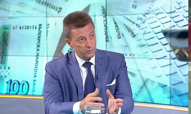 Петър Андронов: Текущият ръст на кредитите не е здравословен