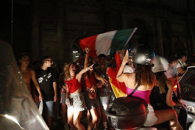 Focolaio a Monteverde a Roma dopo la partita Italia-Belgio vista in un pub: oltre 70 contagi