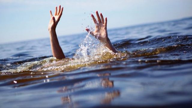 Scafandrierii au recuperat corpul neînsuflețit al minorului înecat în râul Nistru, la Dubăsari