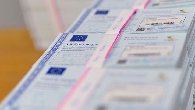 Incepe a doua etapa a programului ″Cardul de energie″. Categoriile care pot beneficia de ajutor pentru plata facturilor