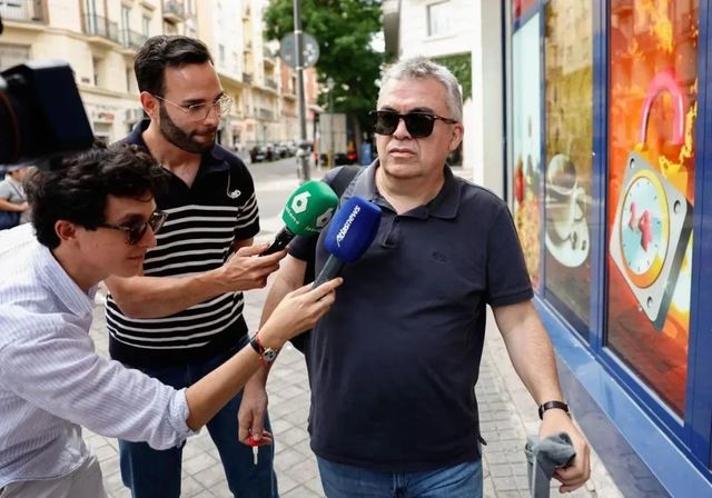 Servinabar niega cualquier relación con Santos Cerdán