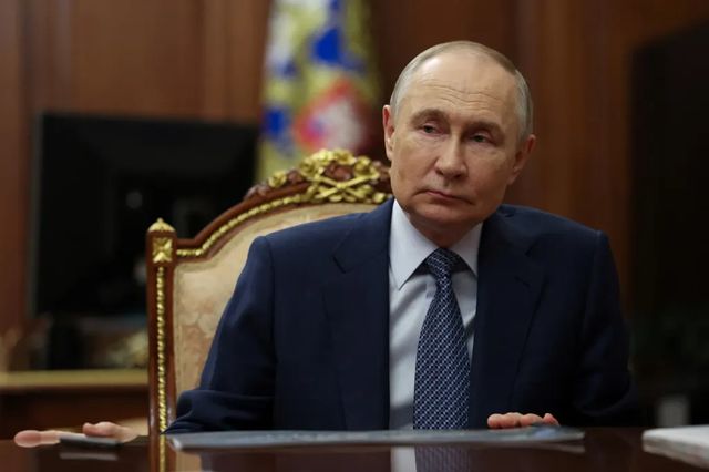 Putin este dispus să se întâlnească cu Zelenski. Ce condiții pune liderul de la Kremlin