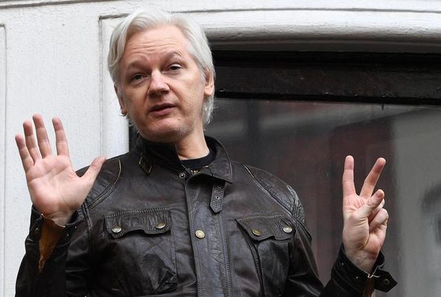 Medici, Assange rischia di morire