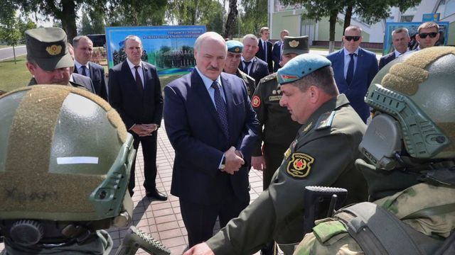СМИ сообщили о задержании в Белоруссии более 30 боевиков иностранной частной военной компании