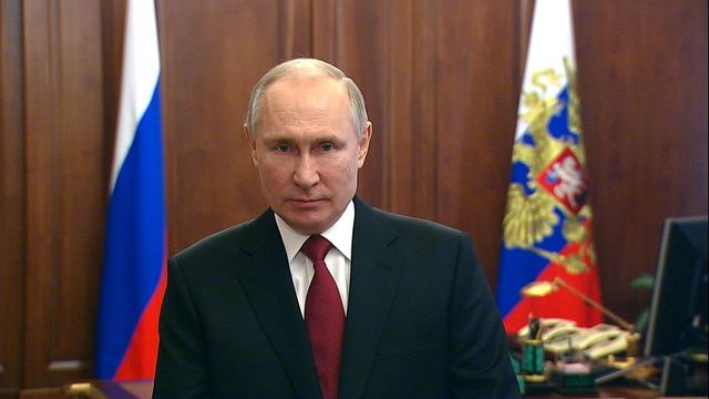 Путин выступил с видеообращением в День защитника Отечества