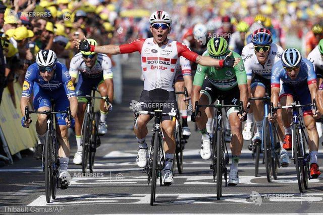 Ciclism - Turul Franței: Ewan a câștigat etapa a 16-a, Alaphilippe rămâne cu tricoul galben
