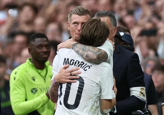 La emoción toma el Bernabéu en el final de una era