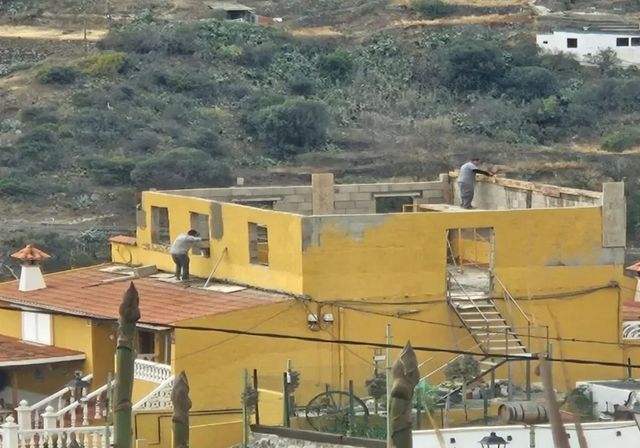 Santa Brígida valora el derribo de la obra parada en la casa de la edil de Vivienda