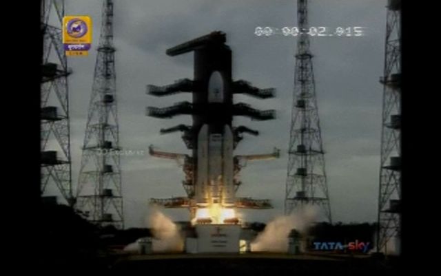 India a lansat in spatiu misiunea lunara Chandrayaan-2