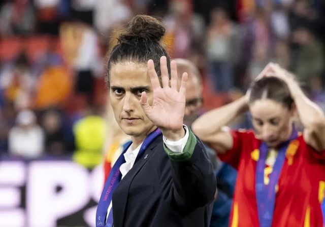 La incertidumbre sobre el futuro de Montse Tomé ahonda en la herida de España
