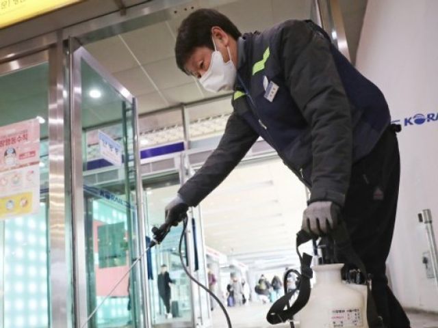 Американски фармацевтични компании работят по мащабен проект за ваксина срещу коронавируса
