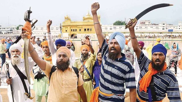 2 members of banned terrorist outfit Khalistan Zindabad Force arrested from Delhi