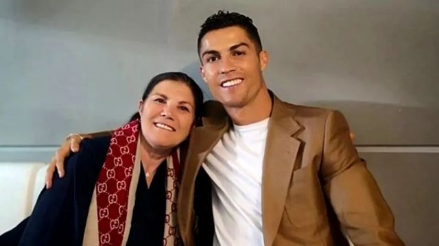 Mama lui Cristiano Ronaldo, atac vascular cerebral