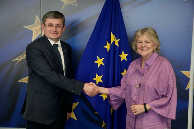 Igor Grosu s-a întâlnit cu Comisarul european pentru economie