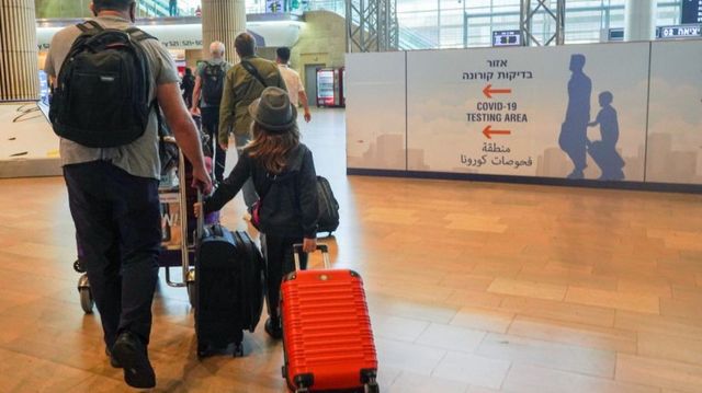 Israelul își închide granițele pentru toți străinii din cauza variantei Omicron
