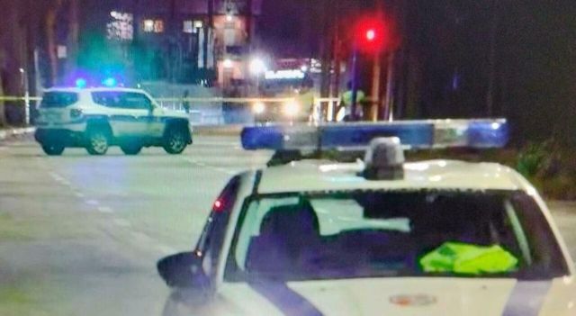Omicidio a Napoli, ferita dal marito lo accoltella