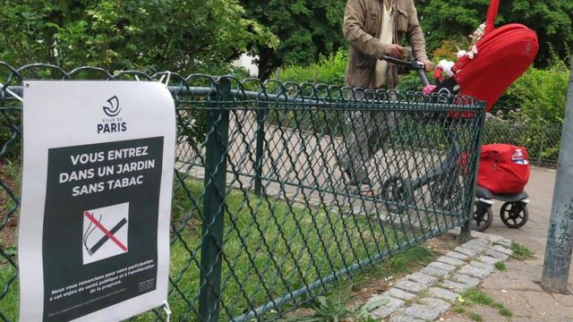 Fumatul a fost restricționat în 52 de parcuri din Paris
