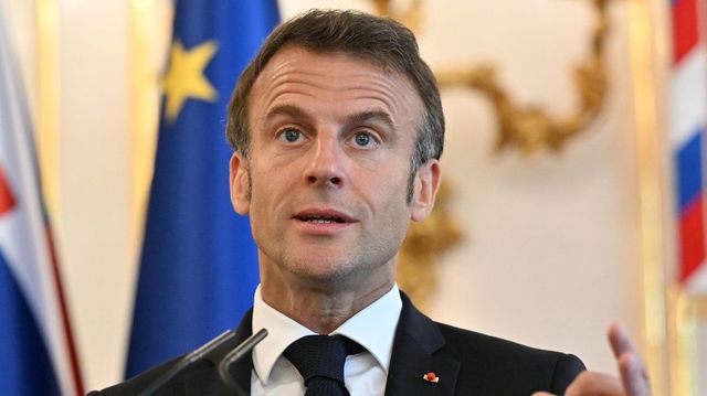Macron se poprvé vyjádřil ke svému výroku o vyslání jednotek na Ukrajinu