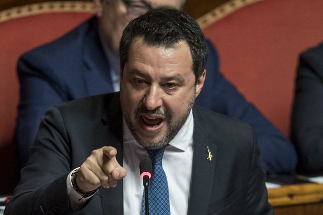 Matteo Salvini va fi judecat pentru sechestrarea migranților