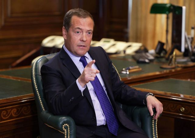 Vicepreședintele Consiliului de Securitate al Rusiei, Dmitri Medvedev: Trump a început un nou război pentru SUA după atacul asupra Iranului