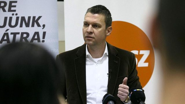 Orbán Viktor helyett Menczer Tamás reagált Magyar Péter kihívására