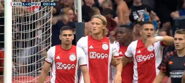 Răzvan Marin a câștigat Supercupa Olandei alături de Ajax Amsterdam