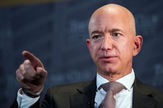 Jeff Bezos ar putea deveni primul trilionar din lume în urma pandemiei de coronavirus