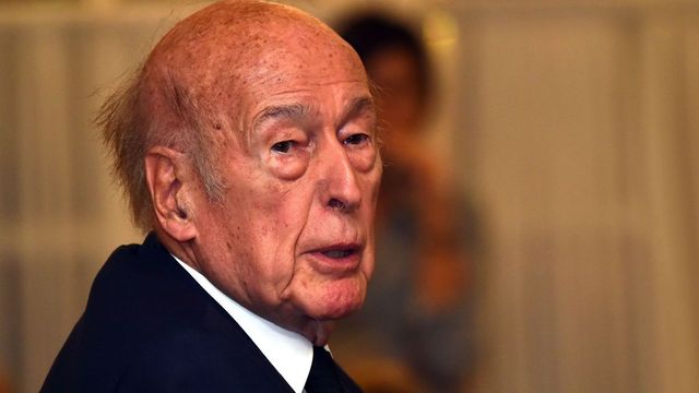 Fostul președinte al Franței Valéry Giscard d’Estaing a decedat ca urmare a Covid-19
