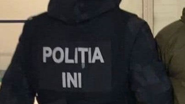 Un bărbat de 30 de ani, anunțat în căutare națională și internațională, a fost extrădat din Federația Rusă