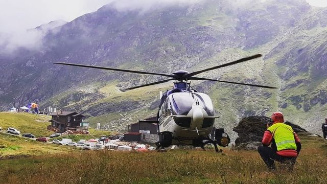Turist rănit grav în timpul unei drumeții în munții Făgăraș, a fost nevoie de intervenția elicopterului SMURD