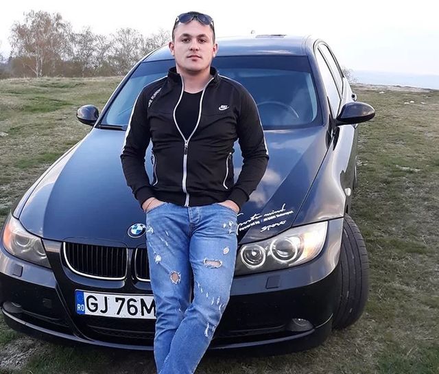Mihai Dafinescu, fiul unei judecătoare din Novaci, și-ar fi violat fosta iubită