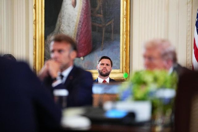 Vance: all'Europa la maggior parte della sicurezza dell'Ucraina