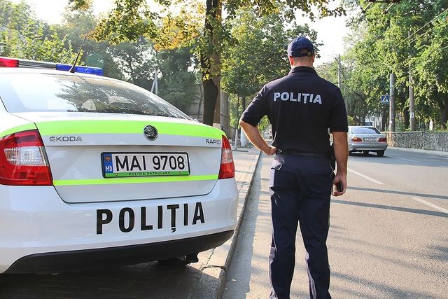 Un comandat de brigadă pleacă din funcție, nerecunoscînd Guvernul Filip