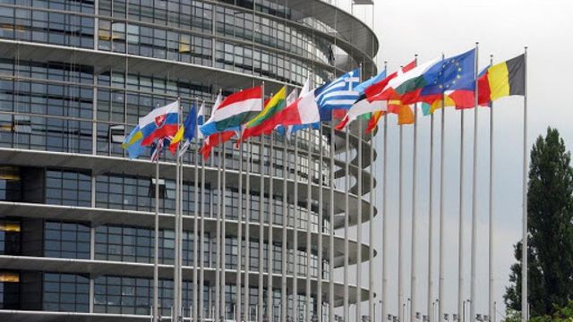 Liderii UE au aprobat un plan de asistență pentru redresarea economiei