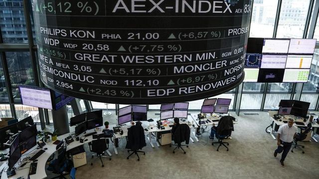 Borsa: l'Europa apre in rialzo, Parigi +0,5%